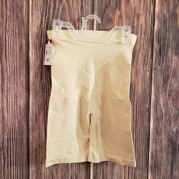 Empetua Shapewear   - Picture 1 of 6